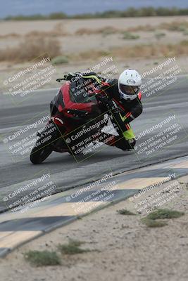 media/Sep-21-2025-Race Pace (Sun) [[98bf33ef95]]/Verified/5-Turn 15 Inside (930am)/